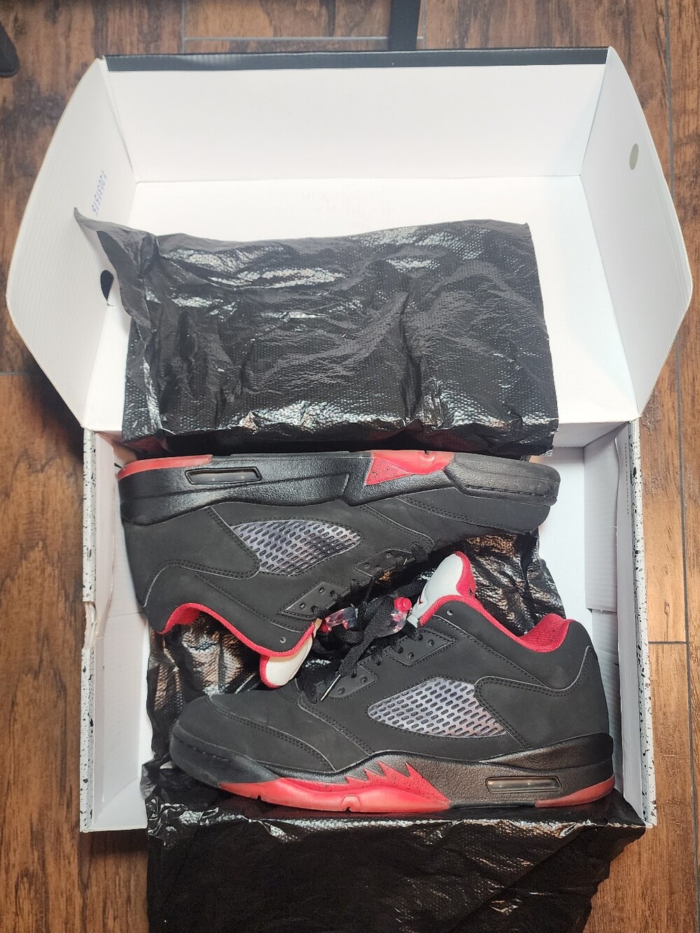 Air Jordan 5 Retro Low Black Red 11 Men's Low Top Sneaker 819171 001